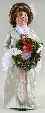 A Christmas Carol Mrs Fezziwig With Wreath - No Box