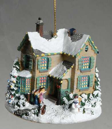 Thomas Kinkades Winter Memories Evening Carolers - No Box