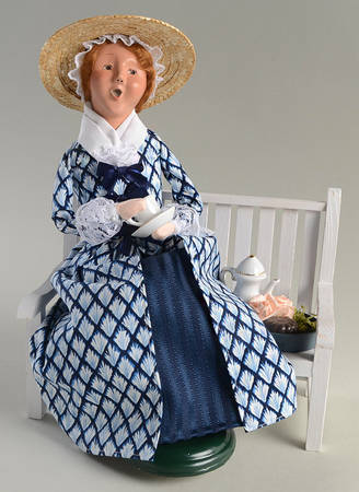 Williamsburg Colonial Woman Drinking Chocolate - No Box