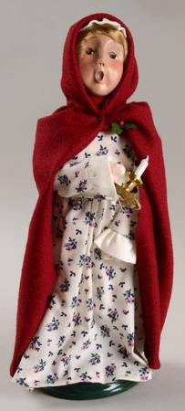 Williamsburg Girl In Red Cape With Candle - No Box