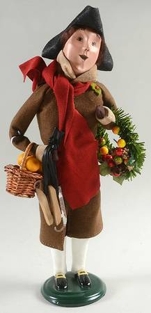 Williamsburg Man Shopper With Wreath And Orange Baske - No Box
