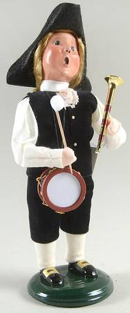 Williamsburg Colonial Drummer Boy With Horn - No Box