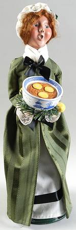 Williamsburg Woman With Wassail Bowl  - No Box