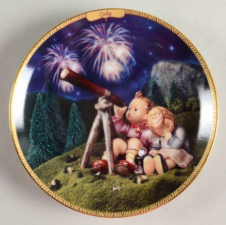 Hummel Seasons of Joy Calendar July - No Box