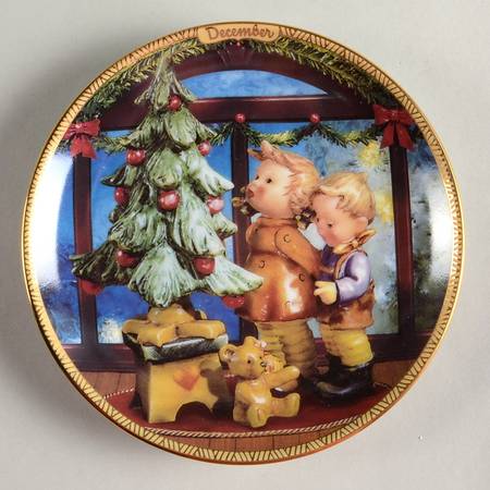 Hummel Seasons of Joy Calendar December - No Box