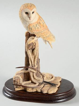 Ayres British Birds Barn Owl -On A Post With Rope - No Box