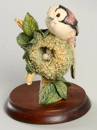 Russell Willis Birds Long Tailed Tit And Nest - With Box