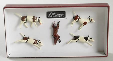 The Hunt-Heritage Collection The Fox And Hounds - Boxed