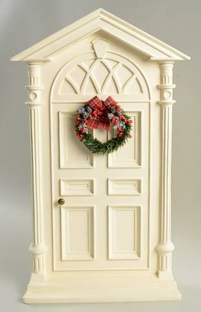 Accessories Door-White With Wreath - No Box