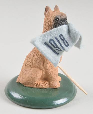 Singing Dogs Boxer With 1918 Flag - No Box