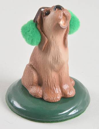 Singing Dogs Bloodhound With Green Earmuffs - No Box