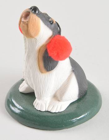 Singing Dogs Basset Hound With Red Earmuffs - No Box