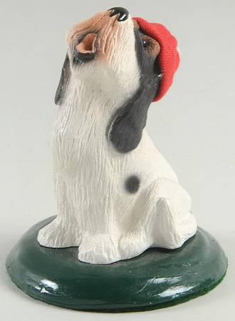 Singing Dogs Basset Hound With Red Hat - No Box