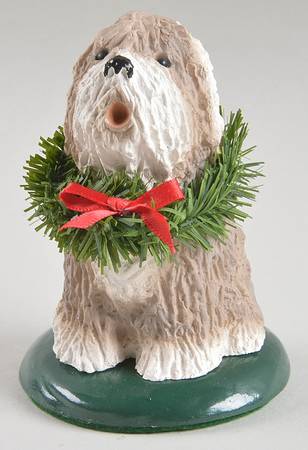 Singing Dogs Old English Sheepdog With Wreath - No Box