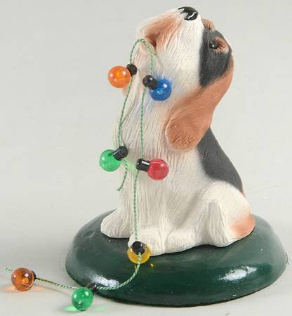 Singing Dogs Basset Hound With Christmas Lights - No Box