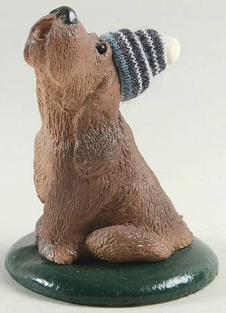 Singing Dogs Bloodhound With Blue Hat - No Box