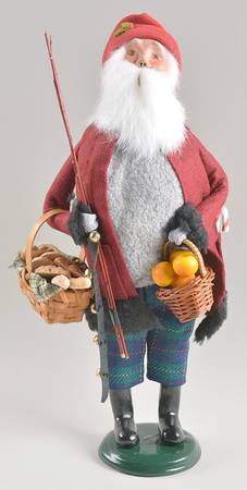 Santa & Mrs Claus Santa With Bread Basket And Fruit Basket - No Box