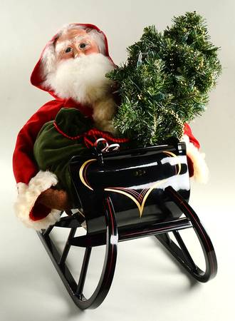 Fireside Display Santa In Sleigh With Lighted Tree - No Box
