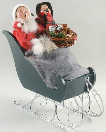 Winter Outdoor Activities Couple In Sleigh-Grey Blanket - No Box