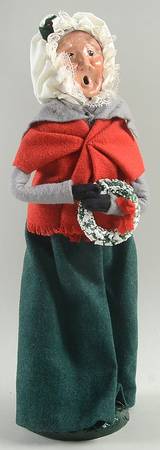 Victorian Assorted Carolers Grandmother With Wreath-Grey/Green - No Box