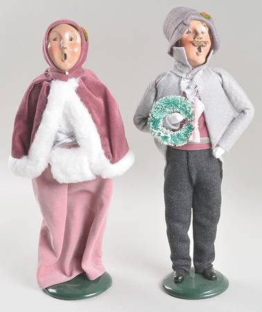 Victorian Assorted Carolers Man And Woman-Pink And Grey - No Box