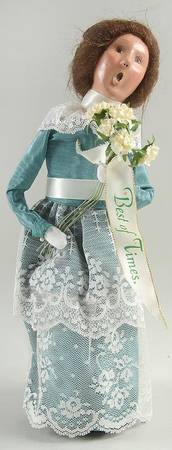 Victorian Assorted Carolers Woman With Best Of Times Banner-Green - No Box