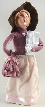 Victorian Assorted Carolers Woman With Gift & Basket-Pink - No Box