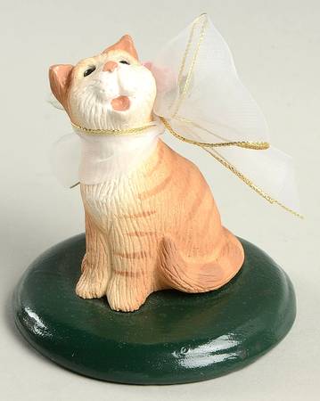 Singing Cats Yellow Tabby Cat With  Bow - No Box