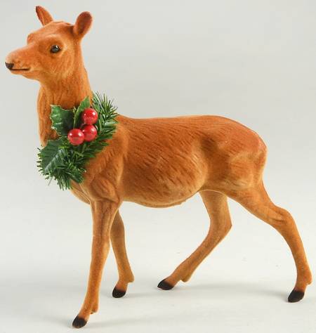 Animals Reindeer With Holly Wreath - No Box