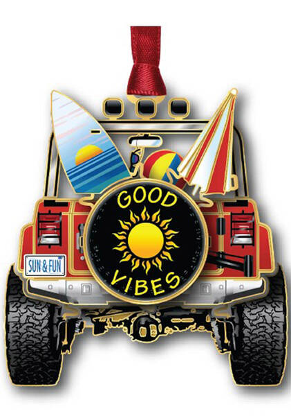 Coastal Ornaments Good Vibes - Boxed