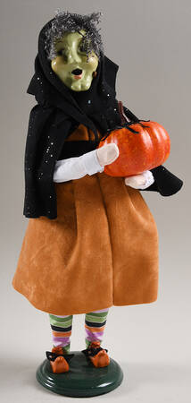 Halloween Witches Witch With Pumpkin - No Box