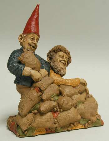 Tom Clark Gnomes Good Samaritans - No Box