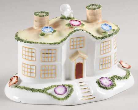 Coalport Cottages Hunting Lodge - No Box