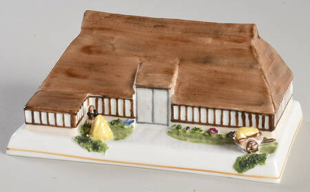 Coalport Cottages Medieval Wooden Barn Essex - No Box
