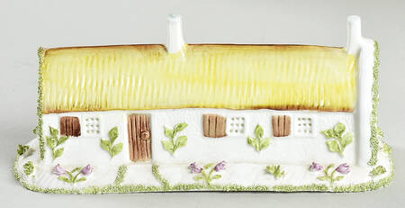 Coalport Cottages Robert Burns' Cottage - No Box