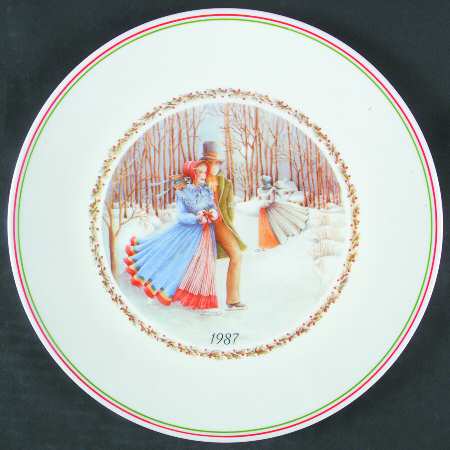 Corning Christmas Plate Christmas Plate - No Box
