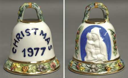 Christmas Bell 1977 Christmas Bell - No Box