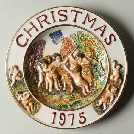Capodimonte Christmas Plate by Capodimonte