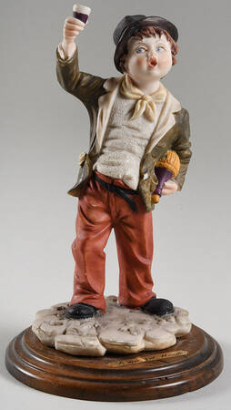 Cappe Figurines Boy Toasting Drinking - No Box