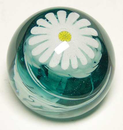 Caithness Paperweight Daisy - Boxed