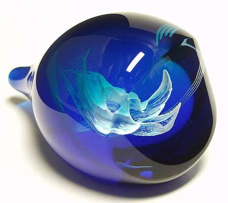 Caithness Paperweight Peace To The World - Boxed