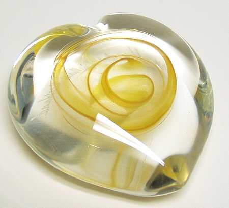 Caithness Paperweight True Hearts-Gold - Boxed