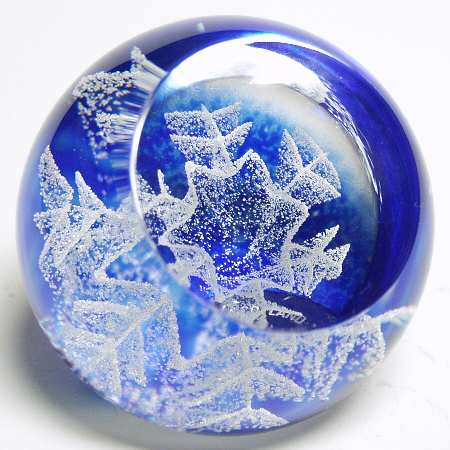 Caithness Paperweight Festive Snowflake 2000-Blue - With Box Bx317