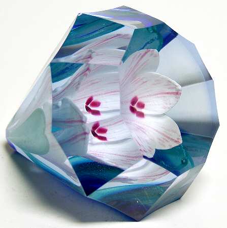 Caithness Paperweight Precious Jewel-Lily - With Box Bx340