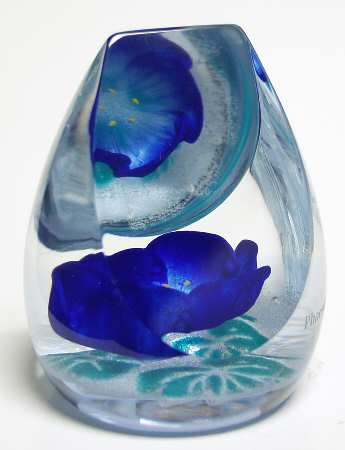 Caithness Paperweight Campanula-Botanical Studies - Boxed
