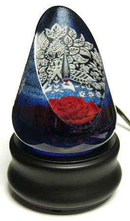 Caithness Paperweight Red Rose W/Lightbox-William Morris - Boxed