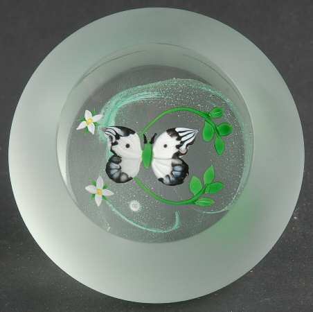 Caithness Paperweight Caper White Butterfly - With Box Bx668