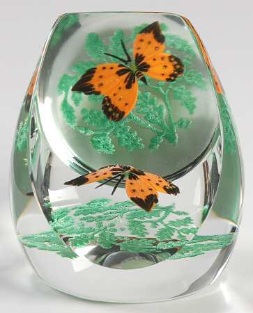 Caithness Paperweight Filigree Fiery Acraea - With Box Bx692