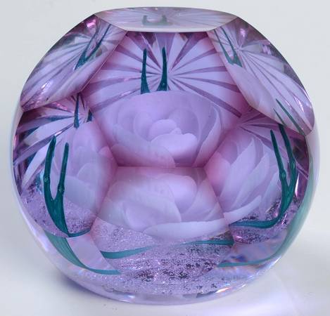Caithness Paperweight Adoration - With Box Bx753