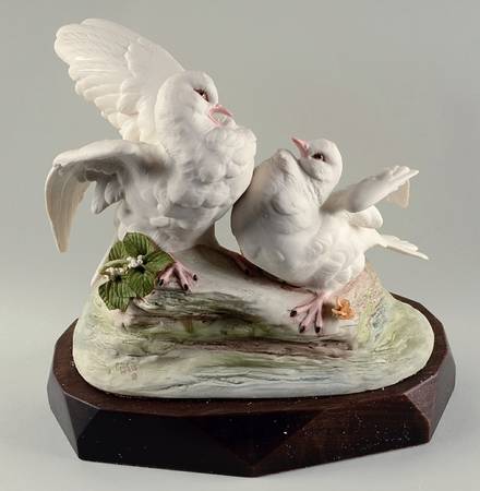 Cybis Figurines Turtle Doves,Doves Of Peace - No Box